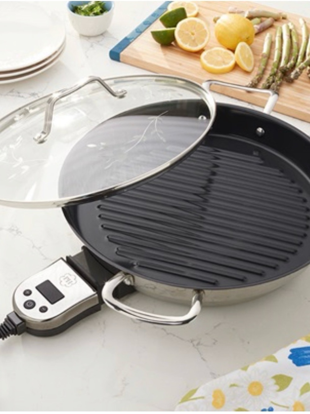 Princess House Black Nonstick Electric Grill Pan with Glass Lid